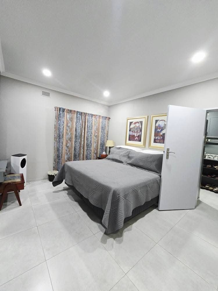 5 Bedroom Property for Sale in Irene Park North West